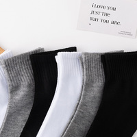 Chaussettes mi-mollet unies noires, blanches et grises personnalisées pour femmes, vente en gros et chaussettes de sol pour salle de bain, trampoline et extérieur