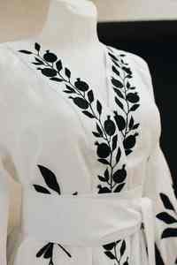 Ucrania-Vestido largo elegante bordado para mujer Casual A-Line con mangas largas y costuras de plumas Cintura natural - Product Image 3