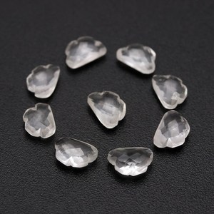 Perles en forme de nuage en cristal de quartz, charmes en cristal de quartz facetté naturel sculpté en forme de nuage, 12 mm - Product Image 1