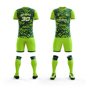 Uniforme d'entraînement de football pour hommes de haute qualité respirant à séchage rapide avec technologie de sublimation de nouvelle saison avec logo personnalisé - Product Image 4