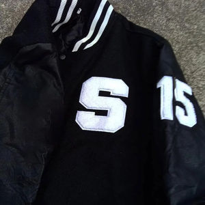 Blouson aviateur zippé en toile 100% polyester personnalisable pour hommes Camouflage confortable à séchage rapide Durabilité ultime pour le printemps - Product Image 5