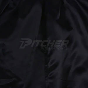 Shorts de Muay Thai légers et simples pour l'entraînement, la combativité, la gym, les exercices et les arts martiaux. - Product Image 4