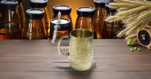 Verres à bière Moscow Mule classiques de 18 oz avec poignée en laiton pur Chope en verre doré avec un look de luxe unique pour les cadeaux d'eau - Product Image 3