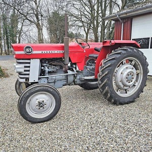 Massey Ferguson 165 Tractor Farm Diesel Agricultural Tractor - Product Image 3