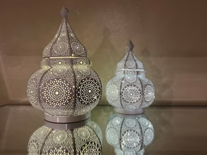 Wholesale Designer Unique Metal Handmade Etching Design Decorative New Design <b>Moroccan</b> <b>Lantern</b> For Decoration Home - Product Image 2