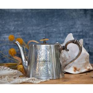 Luxurious Design Metal Tea Pot For Kitchen Usage Restaurant & Hotel Decoration Pot With Traditional Detailing & Polished Finish - Product Image 5