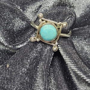 NATURAL TURQUOISE RING 925 Sterling Silver Ring Handmade Ring Designer Ring Statement Ring Natural Turquoise Ring Women's Ring - Product Image 2