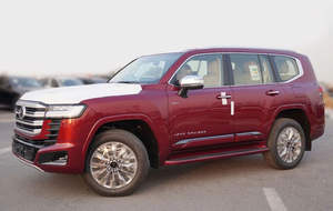 La Mejor Oferta del Día 2025 Toyota Land Cruiser 3.5T VXR Híbrido, Motor Híbrido V6 de 3.5L con Doble Turbo que Produce 457 Caballos de Fuerza - Product Image 2