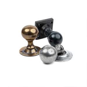 4 boutons de tiroir en quartz, poignée de porte en pierre naturelle, forme et taille personnalisées, couleur personnalisée, pierre hautement polie, fabriqué en Inde - Product Image 6