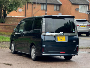 รถยนต์มือสอง ปี 2023 โตโยต้า วอกซี่ พวงมาลัยซ้าย/ขวา - Product Image 4