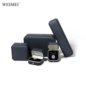 WEIMEI Ensemble de bijoux octogonal en cuir et satin Boîte noire avec logo personnalisé Emballage pour collier Bracelet Collection de cadeaux Mallette de rangement - Product Image 3