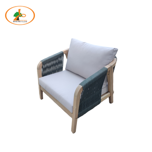 Sillón de cuerda de madera de acacia con cojines blancos Fabricante de Vietnam Juego de sillones para exteriores para muebles de patio - Product Image 1
