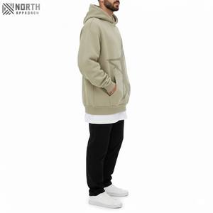 Nouvel ensemble de survêtements tendance hiver 2025 pour hommes, avec capuche, logo personnalisé, 100 % coton respirant, taille élastique, effet vieilli - Product Image 3