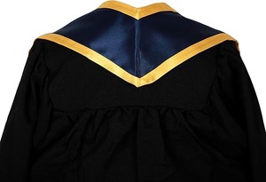 ผ้าคาดไหล่สำเร็จการศึกษาแบบเรียบหรู รุ่น Newrara Deluxe สำหรับผู้ใหญ่ แบบคลาสสิก พร้อมขอบตกแต่ง ยาว 72 นิ้ว - Product Image 3