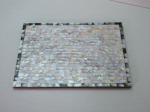 Diseño único Resina y Metal Forma Rectangular Color azul y blanco Bandeja para servir Fiesta de cumpleaños Utensilios de cocina Mesa Decorar Usado - Product Image 2