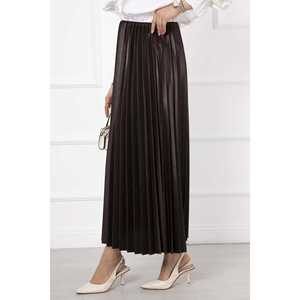 Jupe longue modeste en satin marron plissée avec taille naturelle - Product Image 4