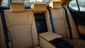 Brand New Zero Mileage/Kmh Price Friendly 2025 Sonic Quartz White L - ES 350 <b>Prime</b> 2.5L V6 FWD Sedan Ready to ship - Product Image 4