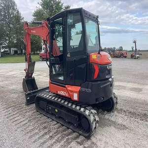 Offre Spéciale : Nouvelle Excavatrice Kubota KX057-4, Mini-machine Kubota de 5,5 Tonnes en Excellent État, Disponible en Stock avec la Meilleure Offre de Remise - Product Image 1