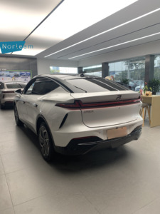 SUV Eléctrico Usado Edición Avanzada 2024, Tracción Trasera, Iluminación LED, Asistente de Conducción Inteligente, Interior Limpio, Suministrado desde Japón - Product Image 2