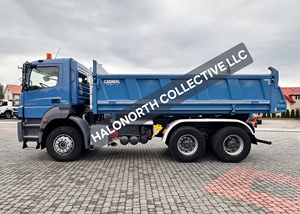 CAMIÓN VOLQUETE USADO MERCEDES BENZ AXOR 2840 2013, 6,00 M+ BORDMATIC/8X4 BLANCO EURO 6 DIÉSEL 420HP TRANSMISIÓN AUTOMÁTICA - Product Image 3