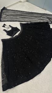 Lehenga Choli en sequins et zari pour mariage et soirée, à prix abordable, Lehenga Choli non cousu - Product Image 5