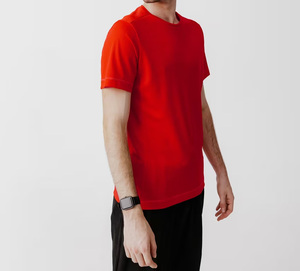 T-shirts personnalisés rouges pour hommes, manches courtes, 100 % coton, col rond, style urbain, écologiques, avec bordure contrastante, séchage rapide, durables - Product Image 4