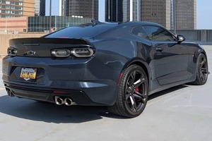 Chevrolet Camaro 2SS Coupé 2019 d'occasion, optimisé pour la route, conçu pour le plaisir, à vendre - Product Image 4