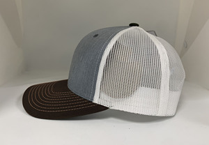 หมวกทรูเกอร์ตาข่ายสีขาวเบอร์กันดีสีเทาหมวกโปรโมชั่นจากเวียดนามออกแบบได้ตามต้องการ - Product Image 3