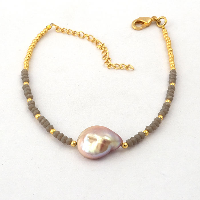 สีเทา, ชมพู