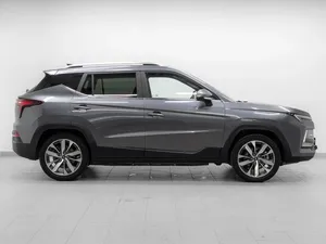 MUSKVISH 3 E SUV AWD R18 2023, Batería de Litio, Motor Doble, Asientos de Cuero, 6 Plazas, Techo Solar Panorámico, Cámara Trasera - Product Image 6