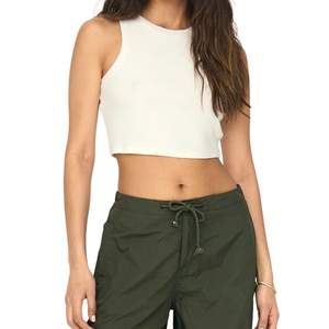 เสื้อผ้าออกกําลังกายหลวมพอดีผู้หญิงที่สะดวกสบายครอปท็อป / โลโก้ที่กําหนดเองStreetwearผู้หญิงเสื้อสวมหัวยิมครอปท็อป - Product Image 5