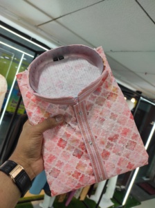 Broderie prête à l'emploi avec le tissu en coton mélangé imprimé numérique Kurt en vente en ligne - Product Image 3