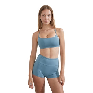 ชุดวิ่งของผู้หญิงเอวสูงแบบสลิมฟิต180น้ำหนักเบายืดได้กำหนดเอง - Product Image 2