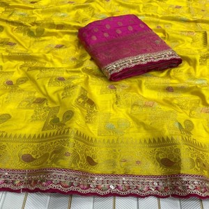 Sari de Seda Pesada VASTRA COTTAGE con Bordado de Lentejuelas y Blusa de Contraste para Bodas y Fiestas Étnicas - Product Image 2