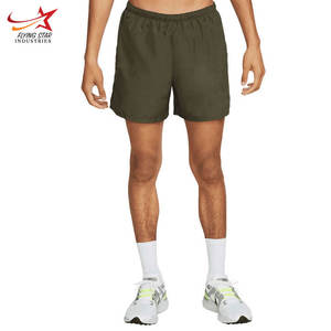 Pantalones cortos de gimnasio de algodón ecológicos personalizados Unisex patrón sólido Fitness entrenamiento deportivo ropa para correr con servicio OEM pantalones cortos de hombre - Product Image 4