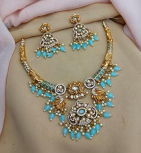 Conjunto de collar Hasli con acabado mate CZ para mujer, perfecto para ropa de fiesta, conjunto de collar de lujo con pendientes, último y único diseño - Product Image 2