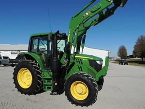 รถแทรกเตอร์จอห์นเดียร์ 6110M 4WD 110 แรงม้า เครื่องยนต์ดีเซล ใช้งานน้อย สภาพดี ดูแลรักษาอย่างสมบูรณ์แบบ - Product Image 3