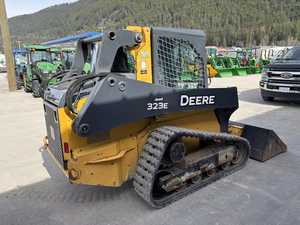 รถตักล้อยาง John Deere 323E ใหม่/มือสอง รถตักตีนตะขาบ ขับเคลื่อน 4 ล้อ แรงยกสูง - Product Image 2