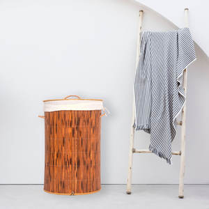 Panier à linge en bambou durable et élégant avec poignées Solution parfaite pour trier vos vêtements - Product Image 6