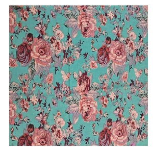 Tissu floral en coton imprimé pour la fabrication de vêtements nappes housses d'oreiller couettes et projets d'artisanat avec une texture douce et fine - Product Image 1