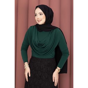 Hauts en tricot drapé pour femmes Sandy Body Emerald, design élégant et féminin - Product Image 4