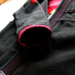 ชุดยูโด/คาราเต้ ยี่ห้อดังระดับมืออาชีพ ดีไซน์ล่าสุด ไซส์ผู้ใหญ่ ผ้าฝ้าย ยืดหยุ่น น้ำหนักเบา - Product Image 4