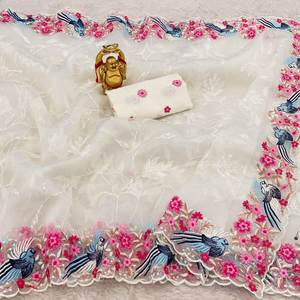 ส่าหรีผ้าโปร่งบางที่สวยงามพร้อมการปักเลื่อมสไตล์ปากีสถานสำหรับงานแต่งงานและงานปาร์ตี้ - Product Image 4