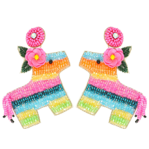 ต่างหูทรงกลมประดับด้วยลูกปัดแก้ว 100% และงานปักอย่างประณีต ออกแบบมาเพื่อเข้ากับชุดงานเทศกาล ให้ความรู้สึกสดใสหลากสีสัน - Product Image 1