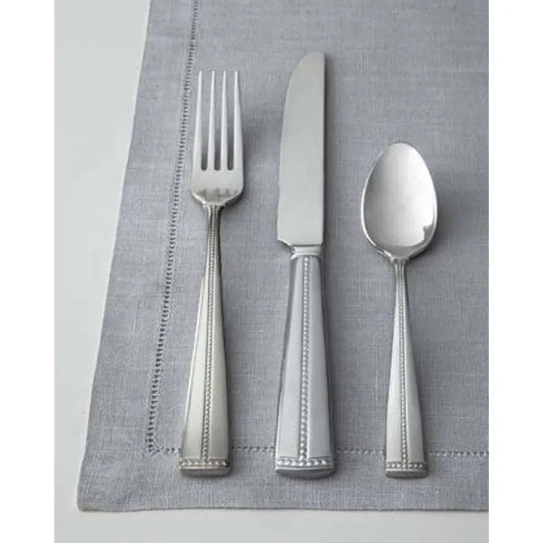 Set di posate incise di alta qualità oggetti essenziali per i pasti utensili per la casa in acciaio inox ristorante cucchiaio forchetta e coltello