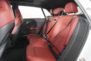 SUV de gasolina de lujo 2024 | Vehículo inteligente automático Turbo de 5 plazas 3,0 T | SUV de gasolina de alto rendimiento - Product Image 5