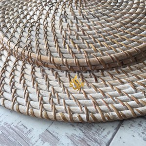 Recién llegado, placa de cargador de ratán, placa decorativa de forma redonda para regalo de boda y cumpleaños, comida chapada al mejor precio - Product Image 6