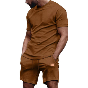 Conjunto de Camiseta y Pantalones Cortos a Juego para Hombre de Primera Calidad, Transpirable, de Alta Calidad, Estilo Casual y Moderno para Verano, Precios Competitivos, ODM, MOQ - Product Image 1