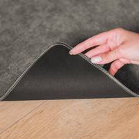 Graue Einfarbige Quadratische Bodenmatte Rutschfeste Gummirückseite Polyester Waschbar Für den Hausgebrauch 45x75 cm