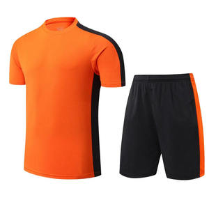 Ropa de fútbol de secado rápido para hombres, kit de uniforme de fútbol para entrenamiento de equipos, camiseta sublimada para niños y niños - Product Image 1